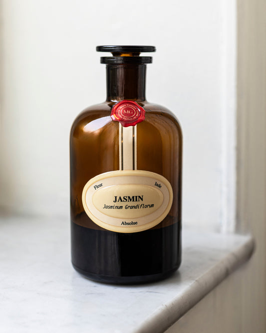 Quels ingrédients sont rares ou précieux en parfumerie naturelle ?