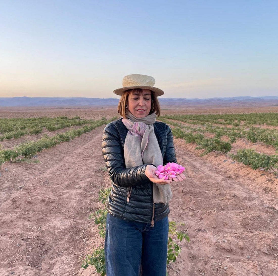 Voyages, inspirations et matières premières : les escales parfumées de Mina Gautier