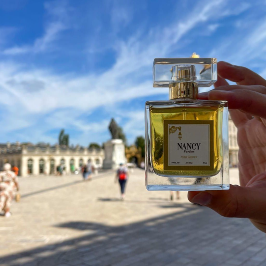 Quand une ville devient parfum : l’âme de Nancy capturée par Mina Gautier